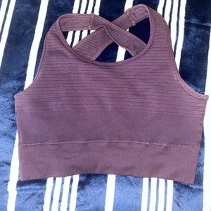 Alphalete sports bra